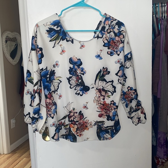 zara floral white button up - Picture 3 of 3